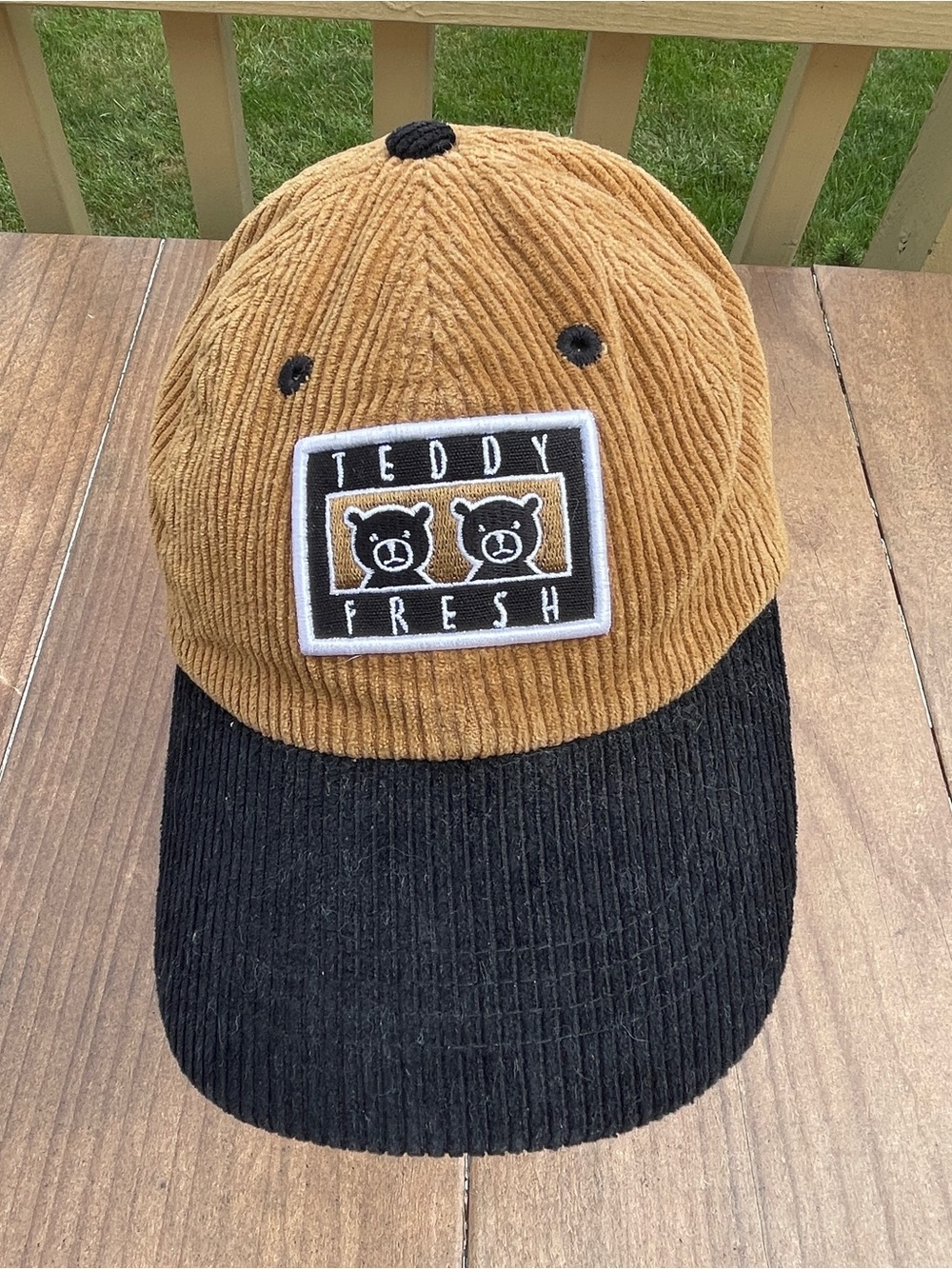 VINTAGE Teddy Fresh Two-Tone Corduroy Cap in Tan and Black